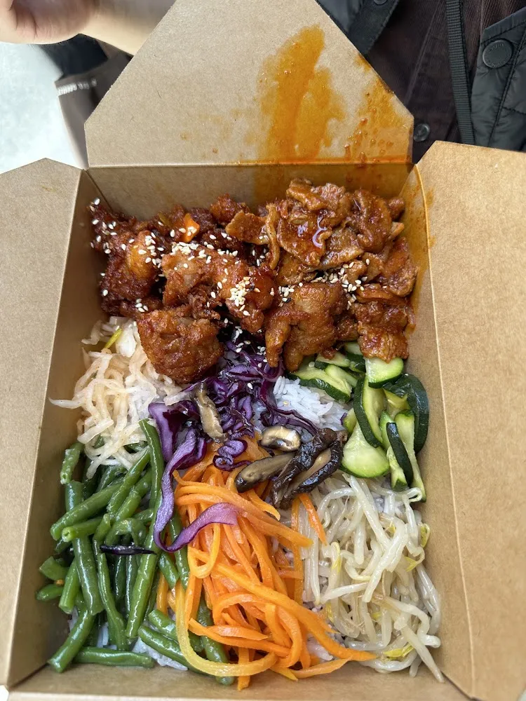 Bibimpap Jeyuk And Sweet Chiken